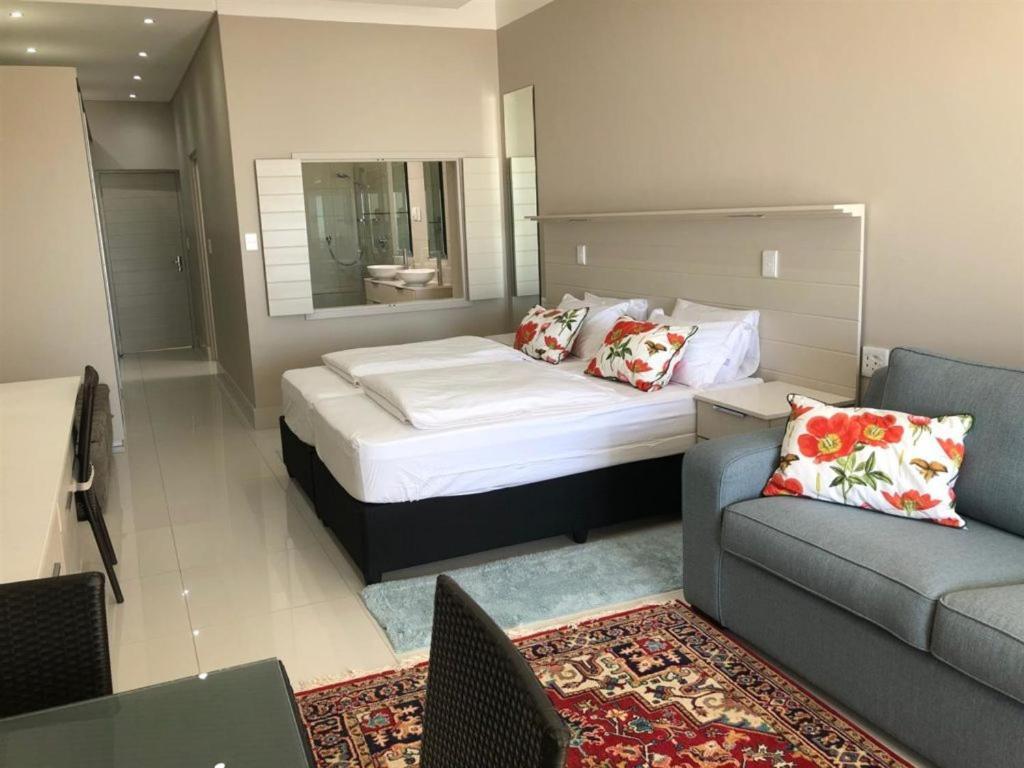 Camps Bay Blue Self-Catering Studios 케이프타운 외부 사진