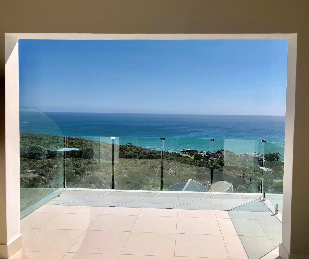 Camps Bay Blue Self-Catering Studios 케이프타운 외부 사진