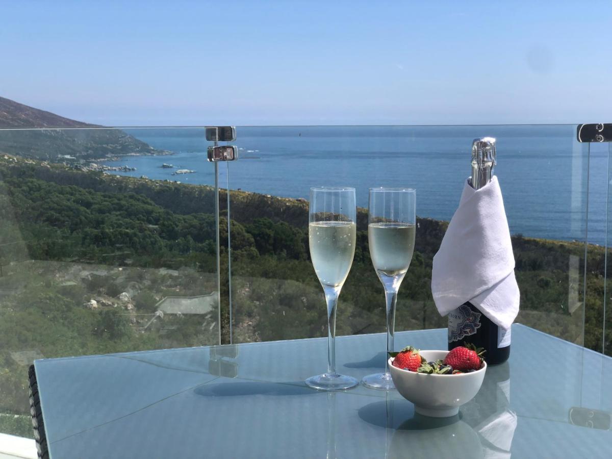 Camps Bay Blue Self-Catering Studios 케이프타운 외부 사진
