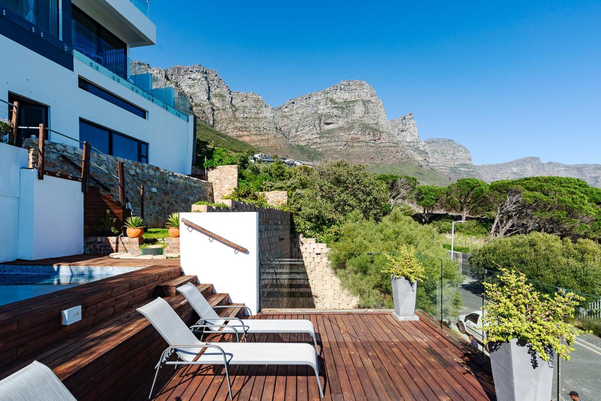 Camps Bay Blue Self-Catering Studios 케이프타운 외부 사진
